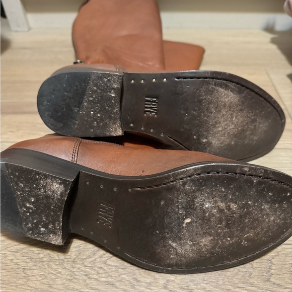 Frye Melissa Button Back Zip Boots - Picture 4 of 4